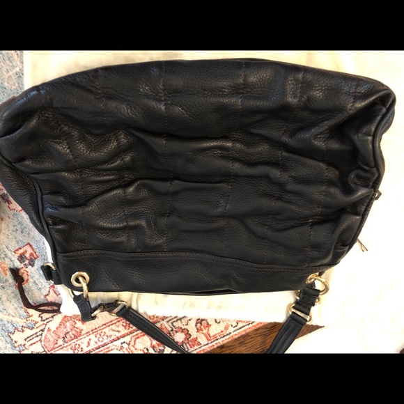 COLE HAAN Pebbled Leather Black Purse - Picture 13 of 14
